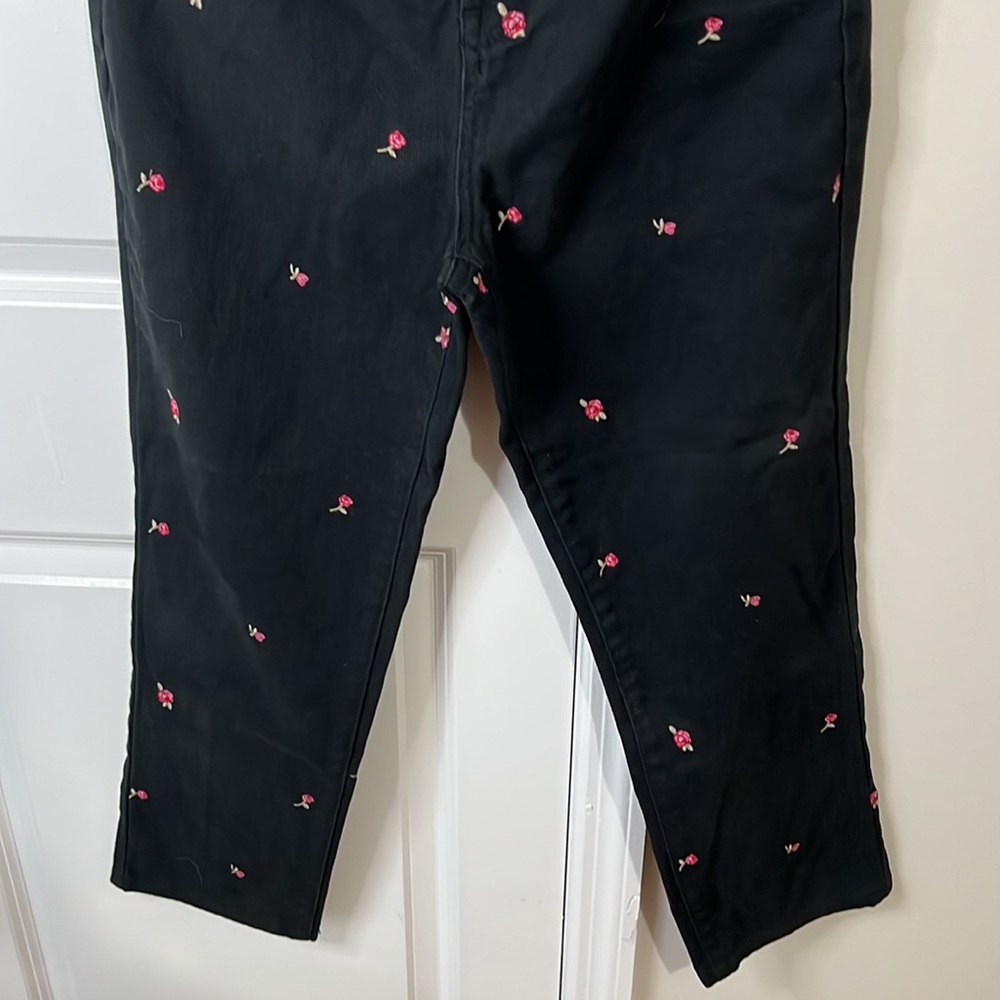 PacSun Rose Embroidered Black High Waisted Straight Leg Jeans - Picture 9 of 9